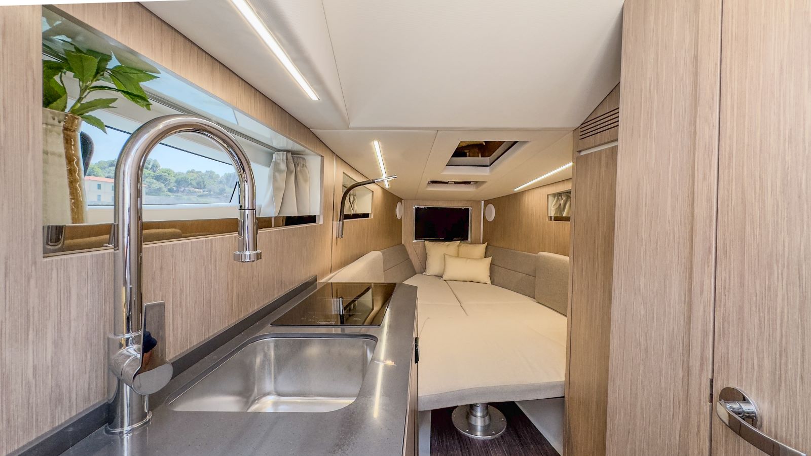 solemar se33 interior