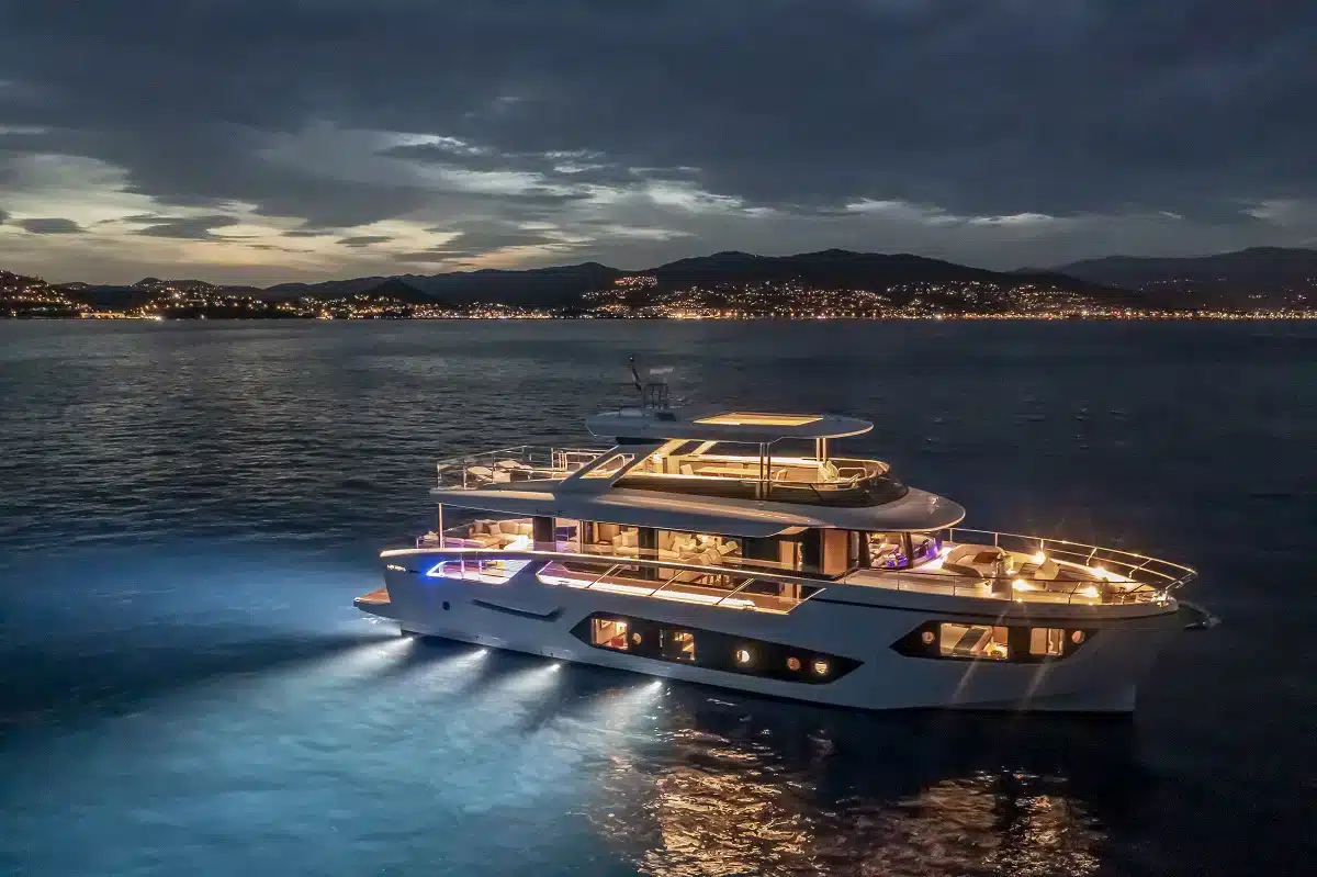absolute yachts navetta 75 absolute yachts navetta 75